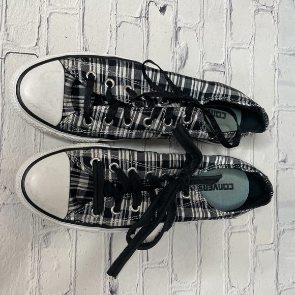 Converse All Star 517626F Women's 10 Black & White Plaid Sneakers Shoes Canvas - Picture 3 of 11